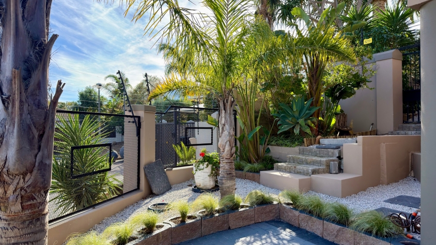 3 Bedroom Property for Sale in Olive Grove Western Cape
